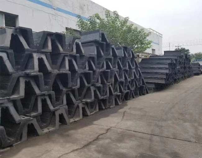 SA型(DA型)超級拱形橡膠護舷