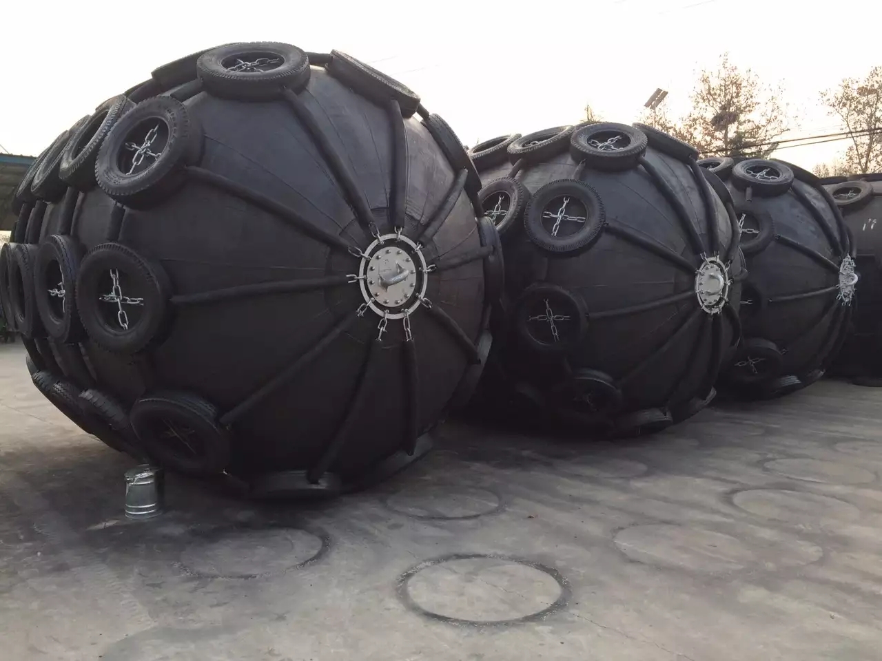 漂浮型橡膠護(hù)舷(氣囊)