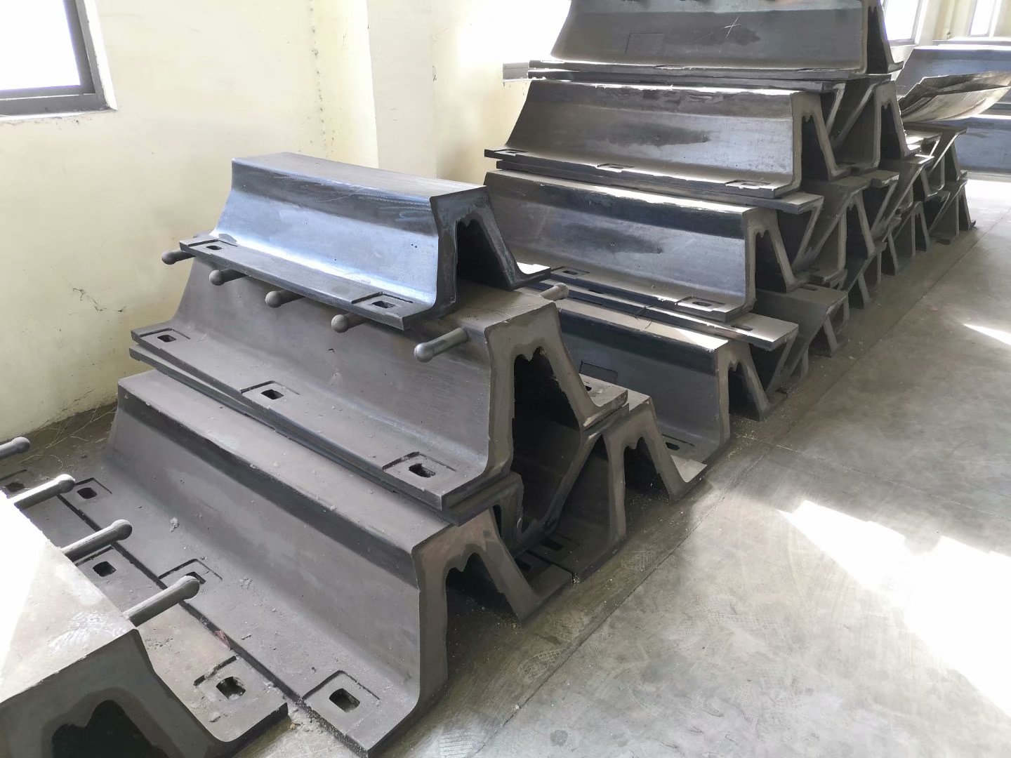 橡膠舷梯(爬梯)