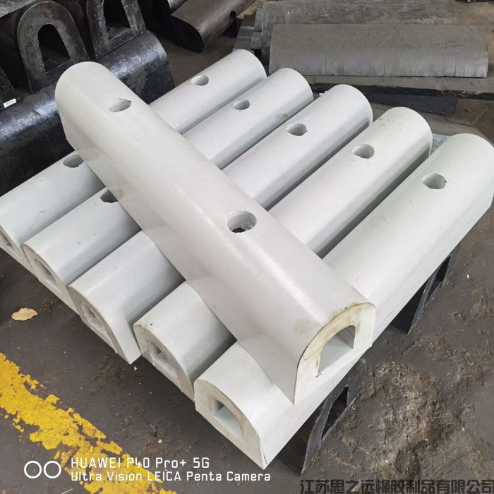 艦灰色橡膠護舷