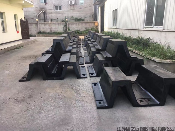 SA型橡膠護(hù)舷