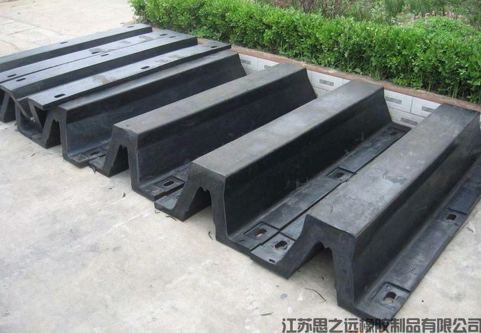 SA型橡膠護(hù)舷